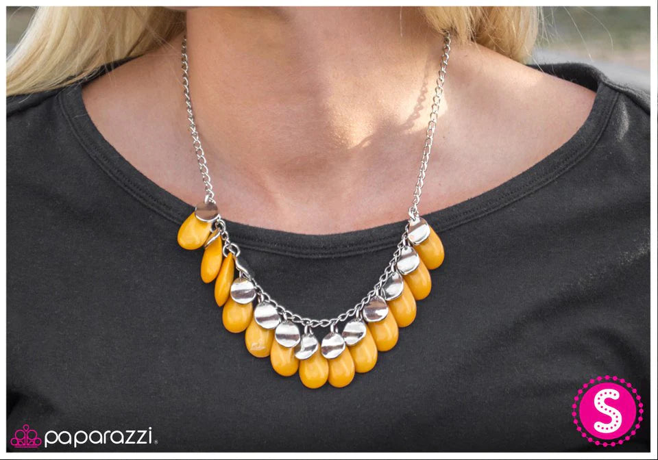 Collar Paparazzi ~ Rain Check - Amarillo