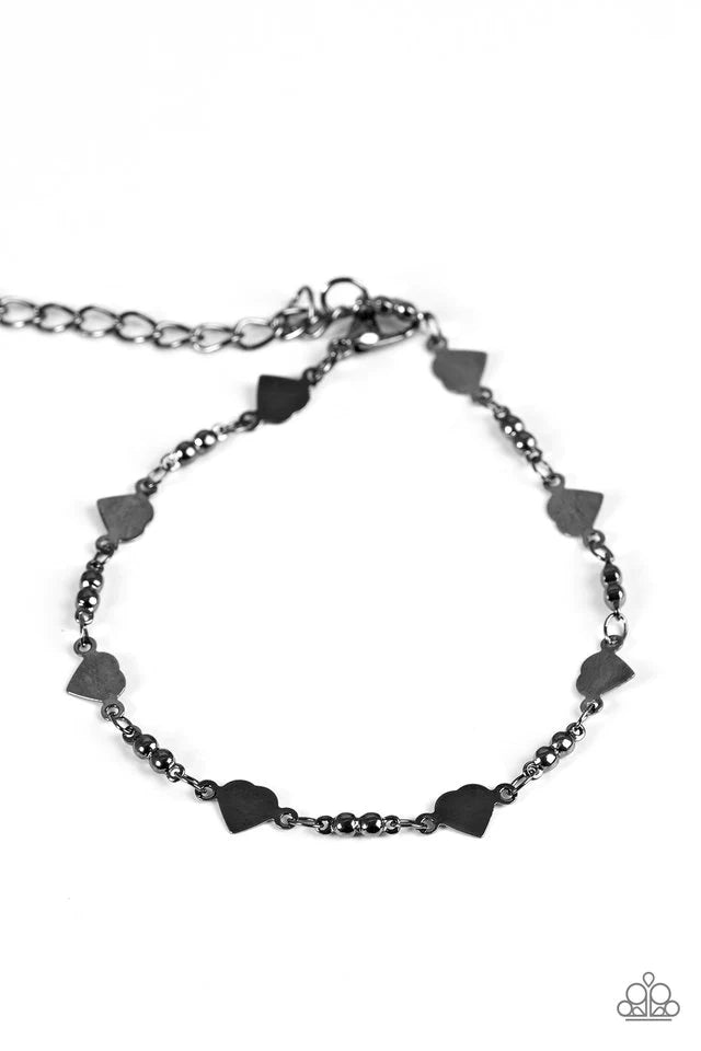 Paparazzi Bracelet ~ The Way To My Heart - Black