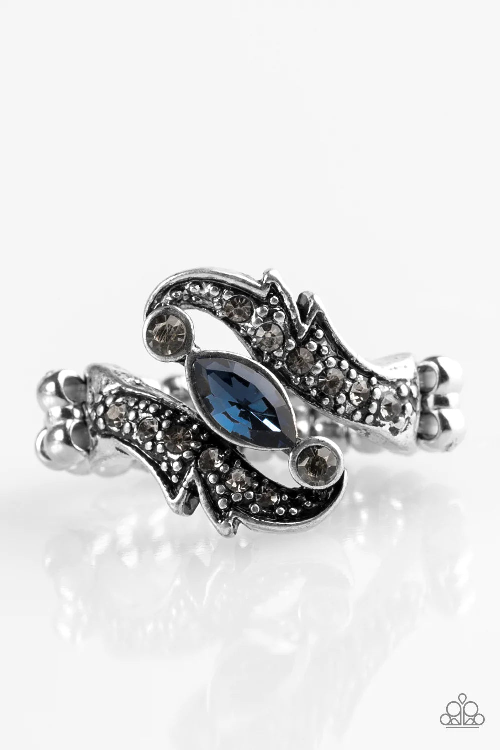 Anillo Paparazzi ~ Every RICH Way - Azul