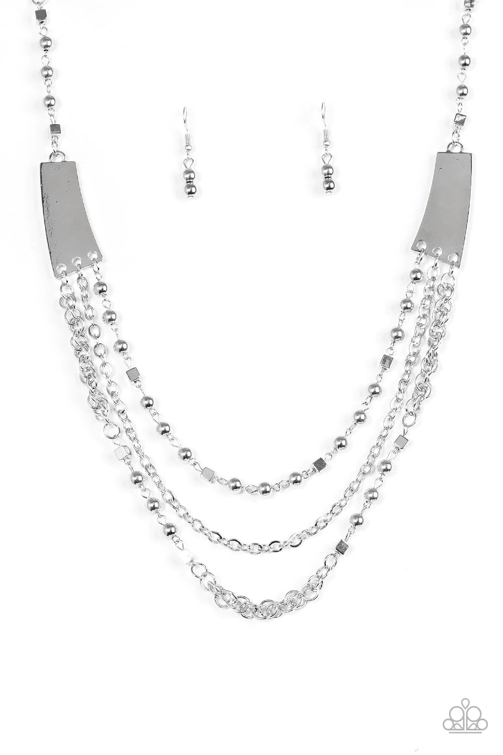 Collar Paparazzi ~ Marvelously Metro - Plata