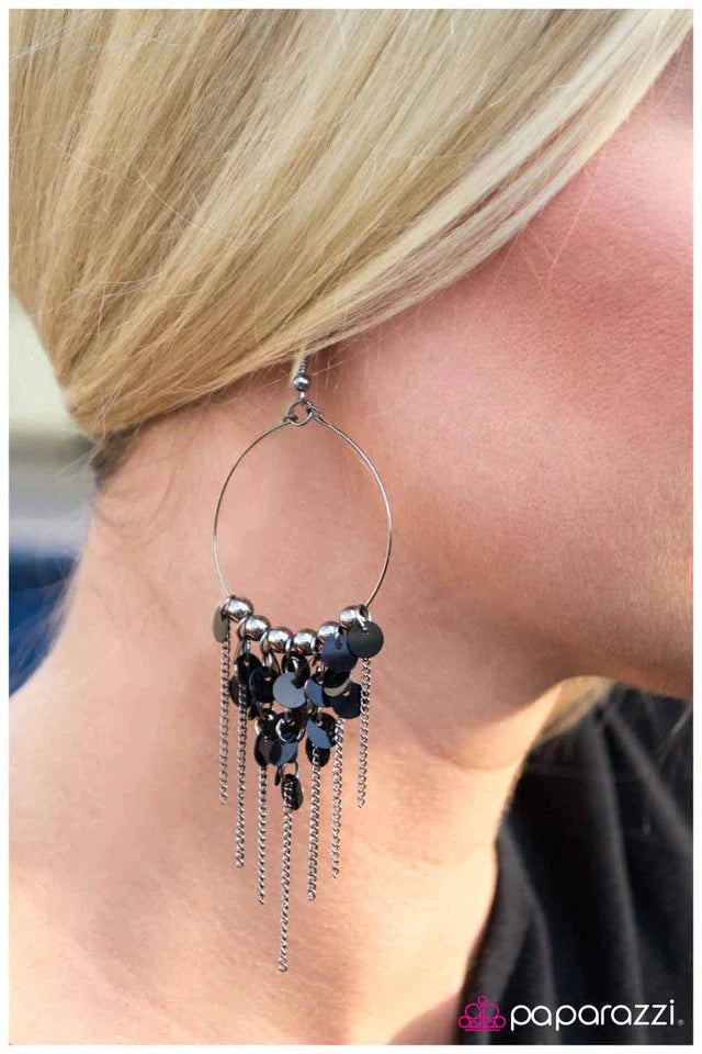 Paparazzi Earring ~ All That Jazz - Black