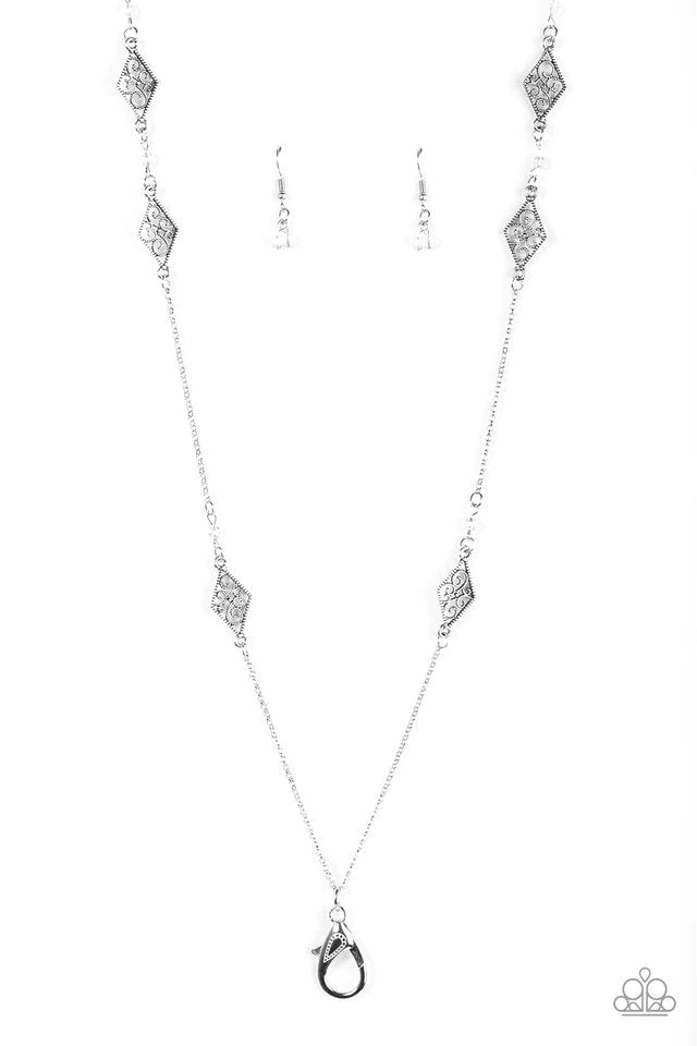 Paparazzi Necklace ~ Starlight Carpet Ride - White