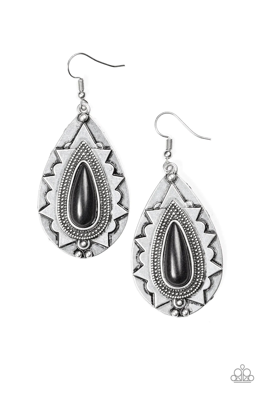 Paparazzi Earring ~ Cavalier Canyoneering - Black