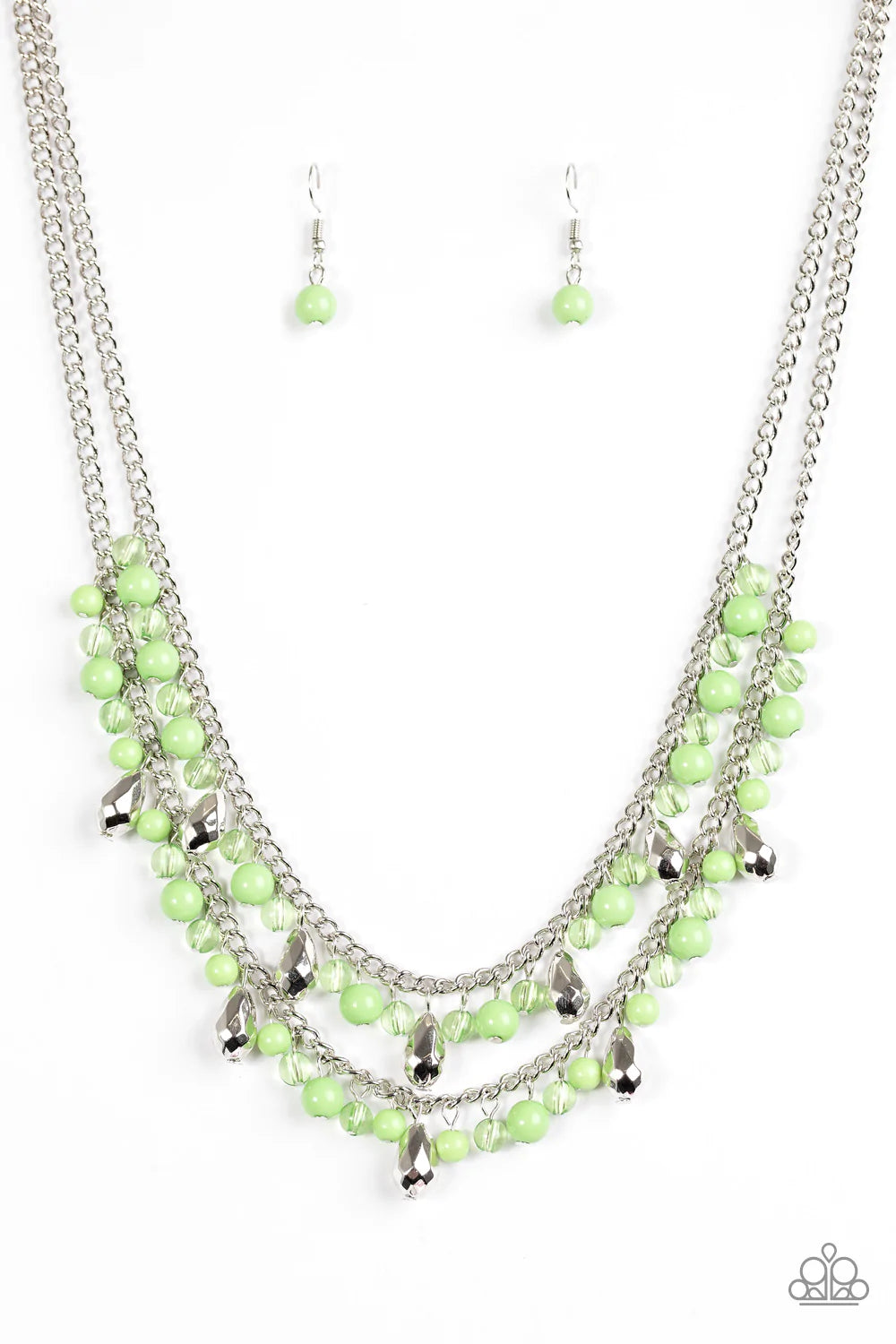 Collar de paparazzi ~ Glamour del carnaval - Verde
