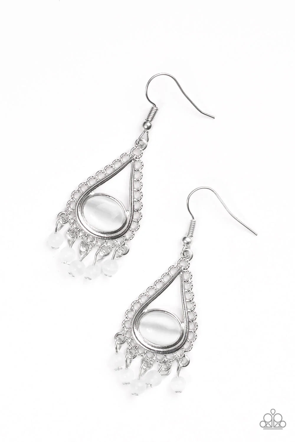 Paparazzi Earring ~ Give Me The GLOW-down - White