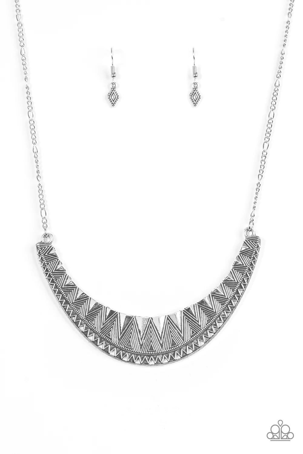 Set De Bijoux Paparazzi - Collier Et Boucles D'oreilles Argenté 'Thrown To The Lions' Neuf Avec étiquettes