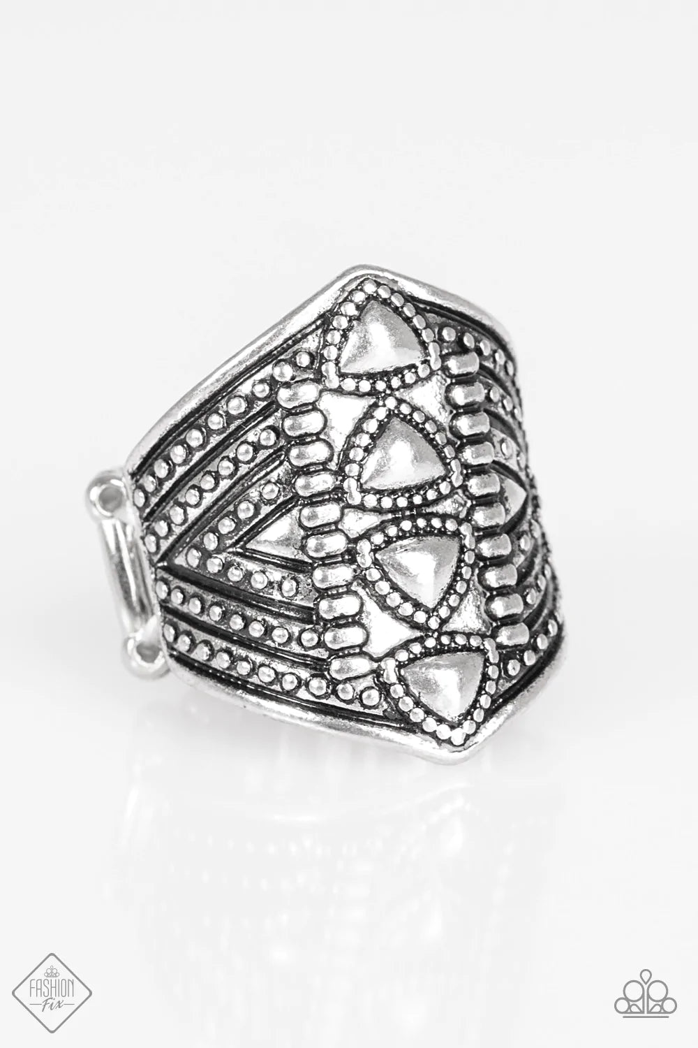 Paparazzi Ring ~ Texture Tracker - Silver