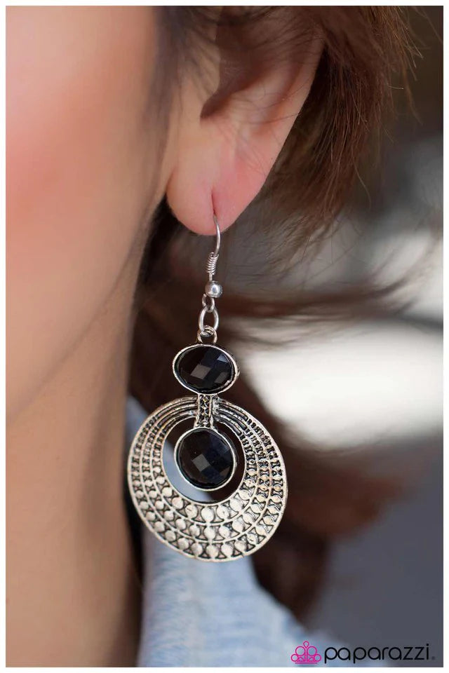 Paparazzi Earring ~ Rise Above It - Black