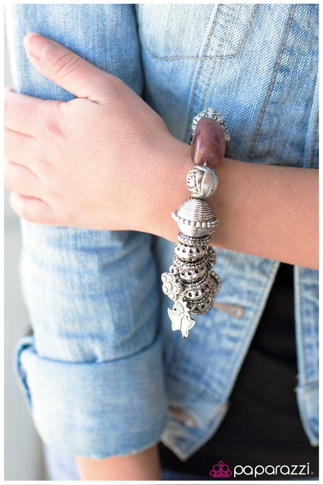 Pulsera Paparazzi ~ Dale un giro - Marrón