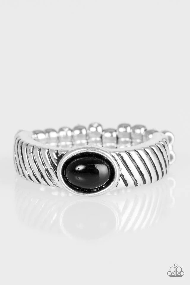 Anillo Paparazzi ~ Zebra Zen - Negro