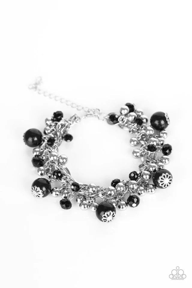 Pulsera Paparazzi ~ Pretty In Posh - Negro