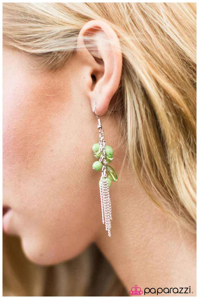Paparazzi Earring ~ A Walk In the Park - Green