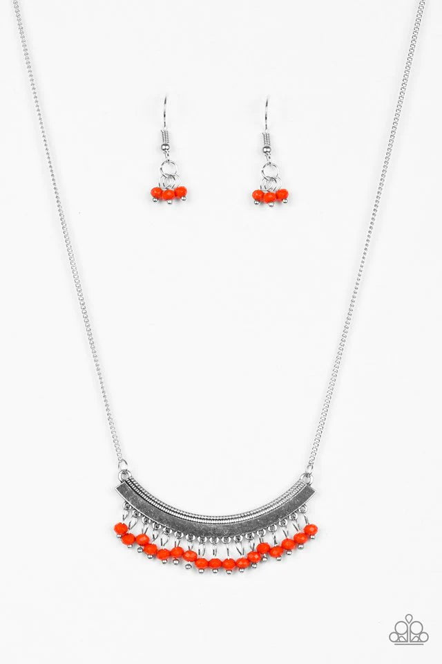 Collar Paparazzi ~ Fringe Fever - Rojo