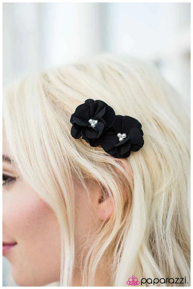 Paparazzi Hair Accessories ~ Double Duty - Black