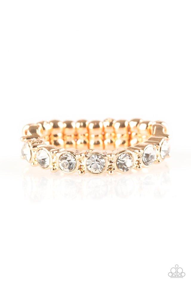 Anillo Paparazzi ~ Glow Goals - Dorado