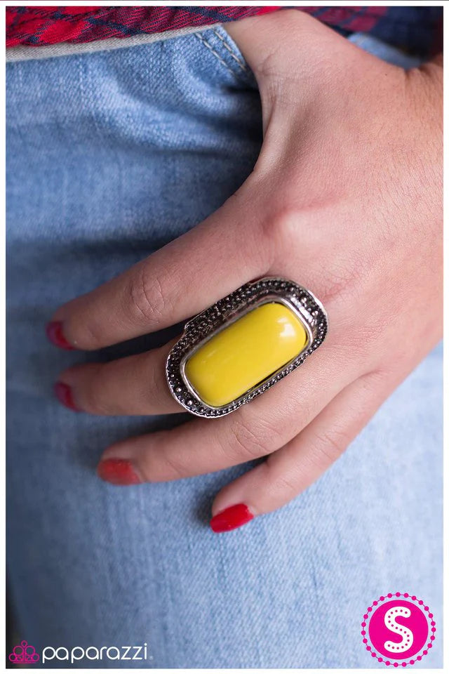 Anillo Paparazzi ~ Si me permiten ser tan atrevido - Amarillo