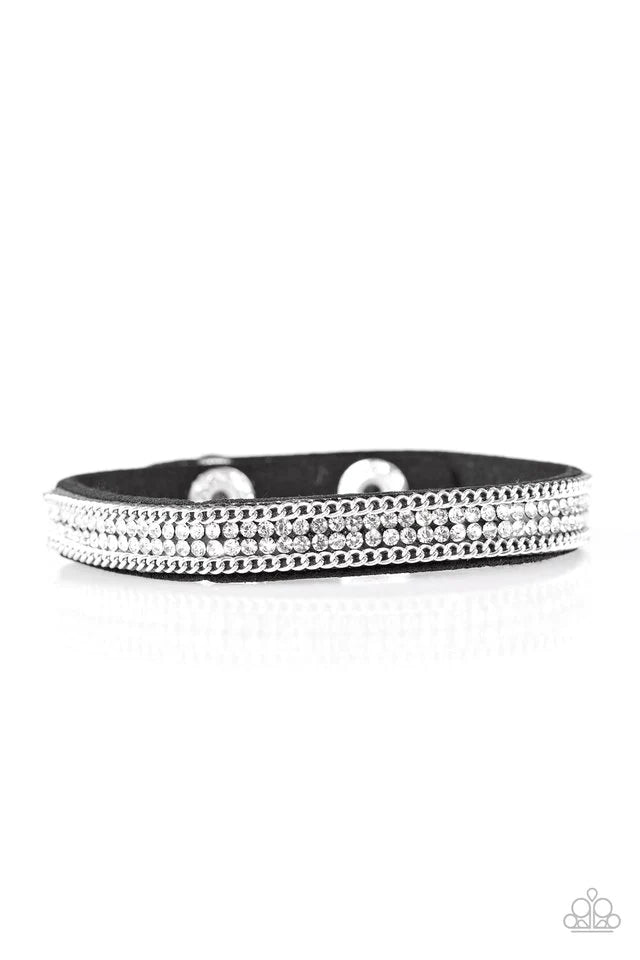Paparazzi Bracelet ~ Babe Bling - Black