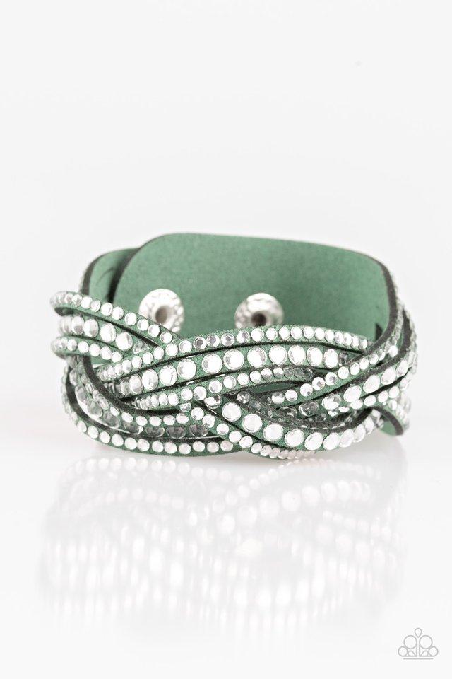 Pulsera Paparazzi ~ Dale un toque de brillo - Verde