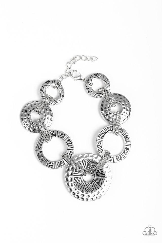 Pulsera Paparazzi ~ Way Wild - Plata