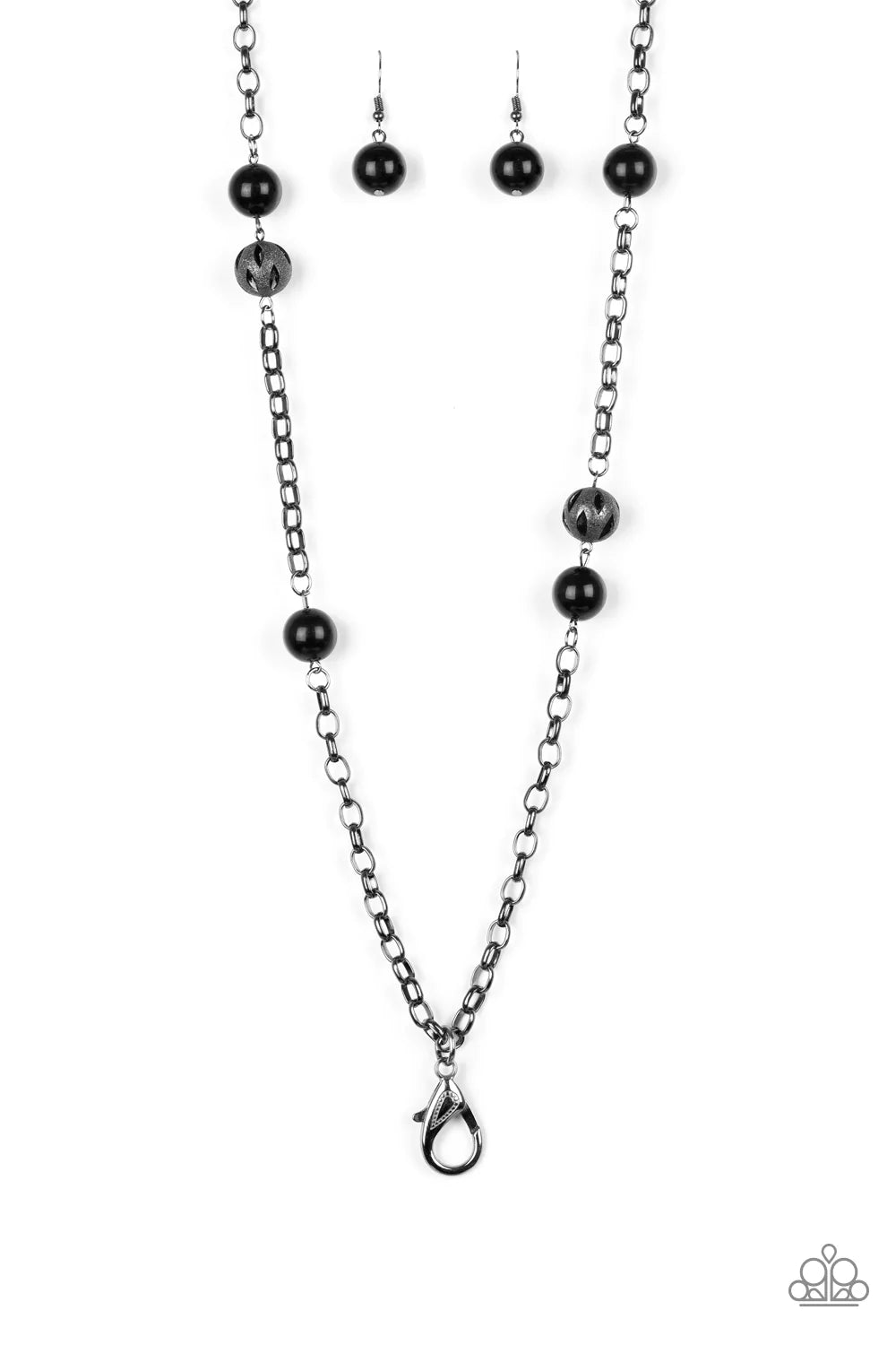 Paparazzi Necklace ~ Fashion Fad- Black