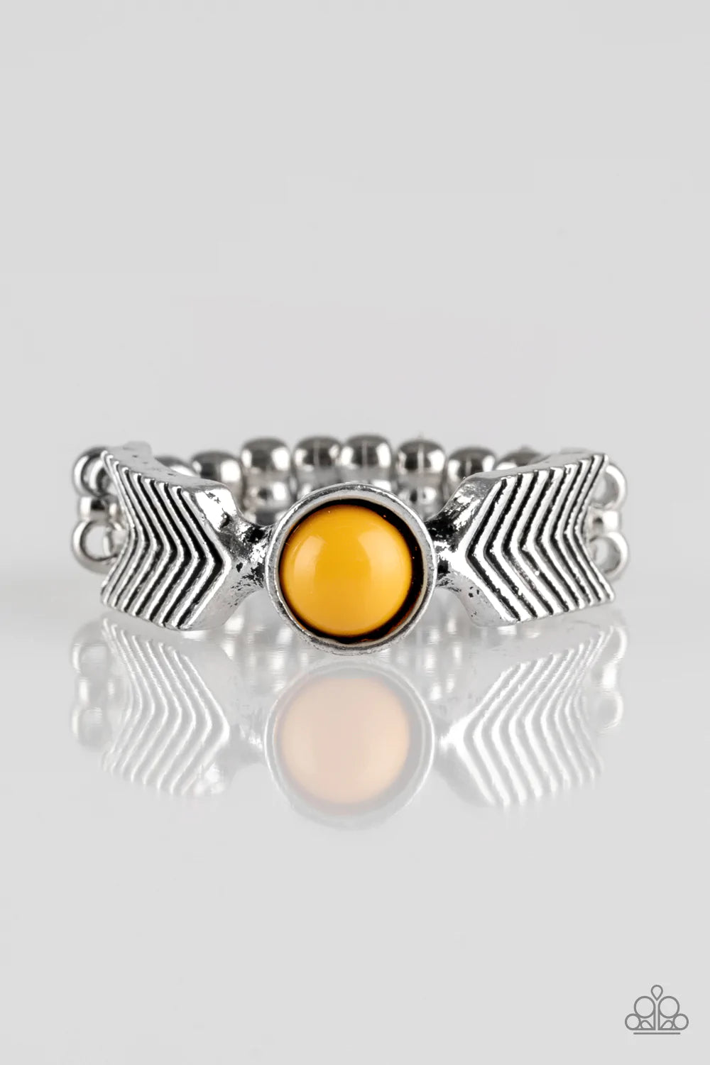Paparazzi Ring ~ Awesomely ARROW-Dynamic - Yellow
