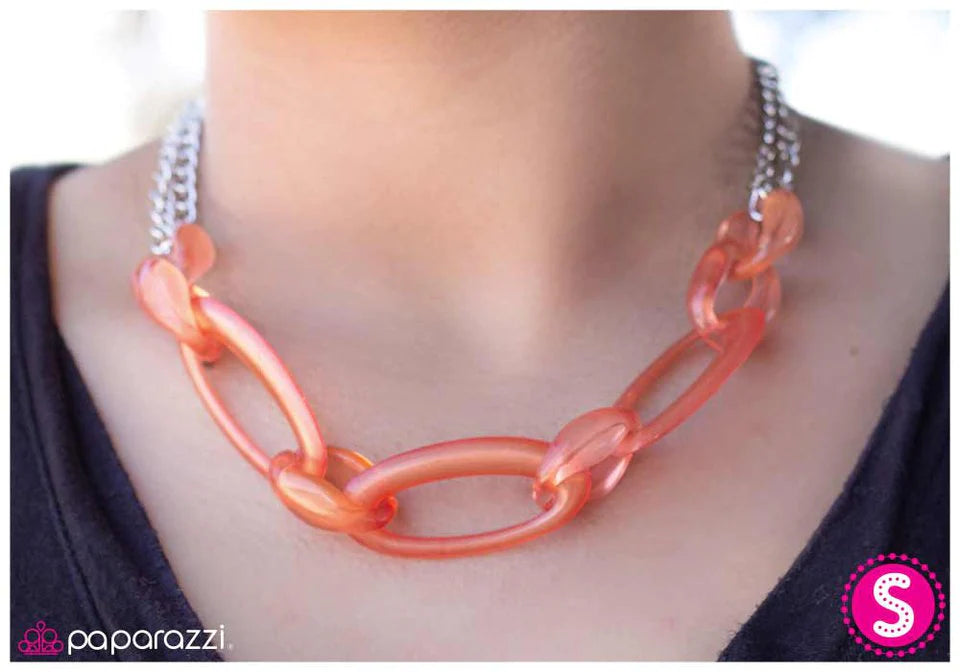 Collar Paparazzi ~ Play Nice - Naranja
