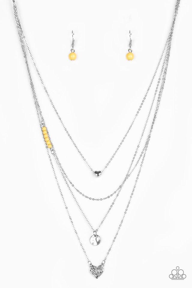 Collar Paparazzi ~ Corazón Gitano - Amarillo