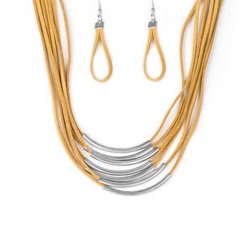 Collar Paparazzi ~ Walk The WALKABOUT - Amarillo