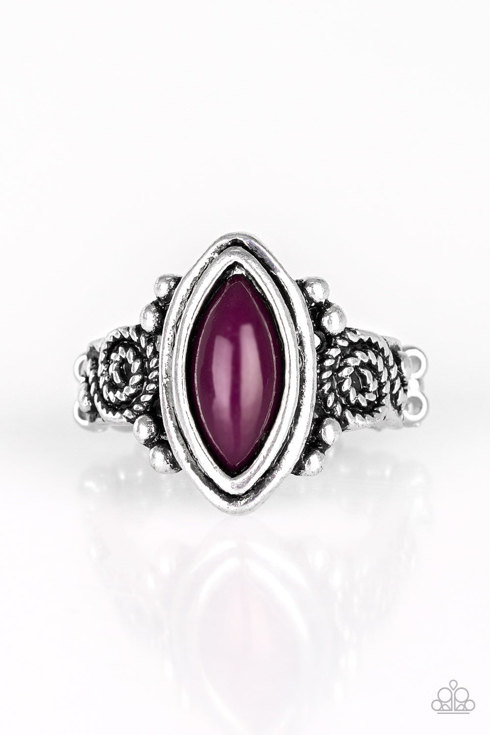 Paparazzi Ring ~ ZOO Hot To Handle - Purple