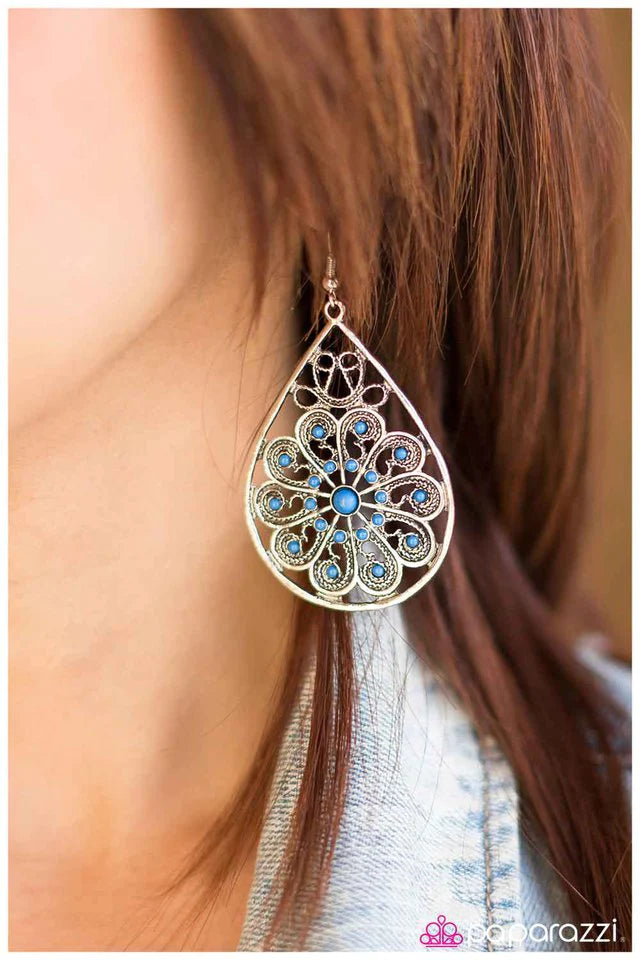 Paparazzi Earring ~ Twists and Turns - Blue