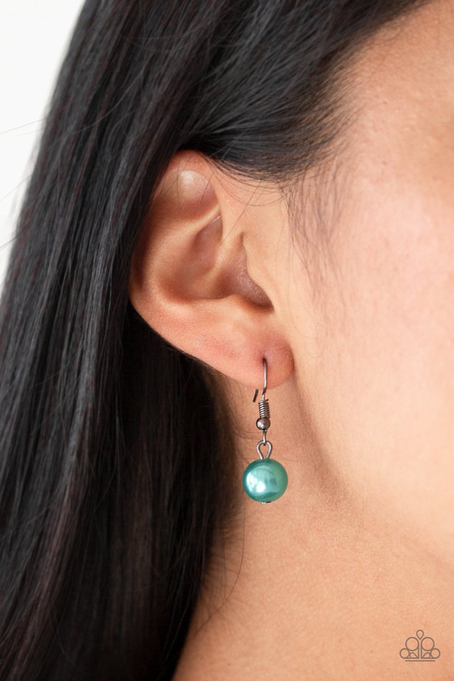 Color Me CEO - Green - Paparazzi Necklace Image