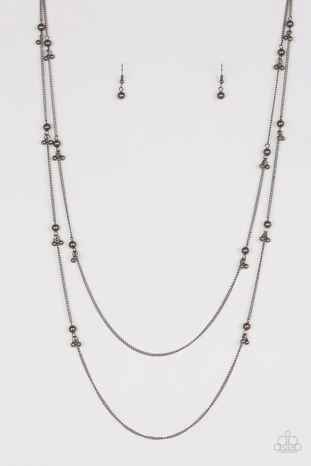 Paparazzi Necklace ~ Ultrawealthy - Black