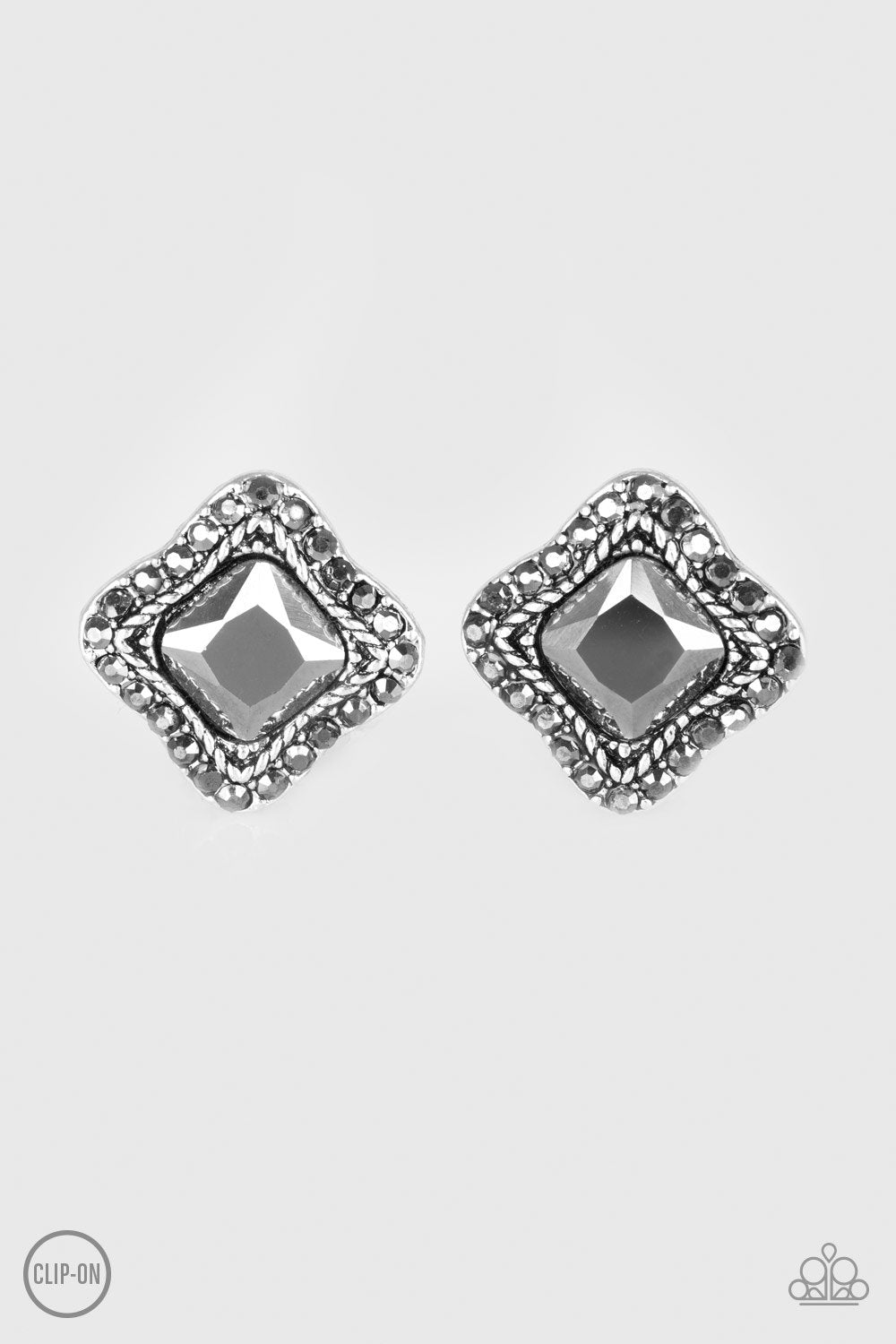 Pendiente Paparazzi ~ Royal Fandom - Clip de plata