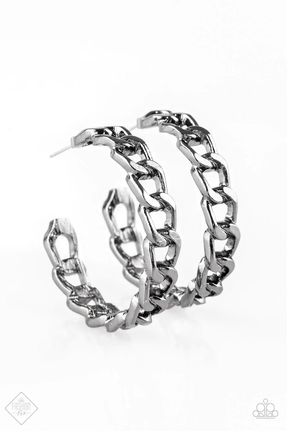 Paparazzi Earring ~ Breaking Chains - Black