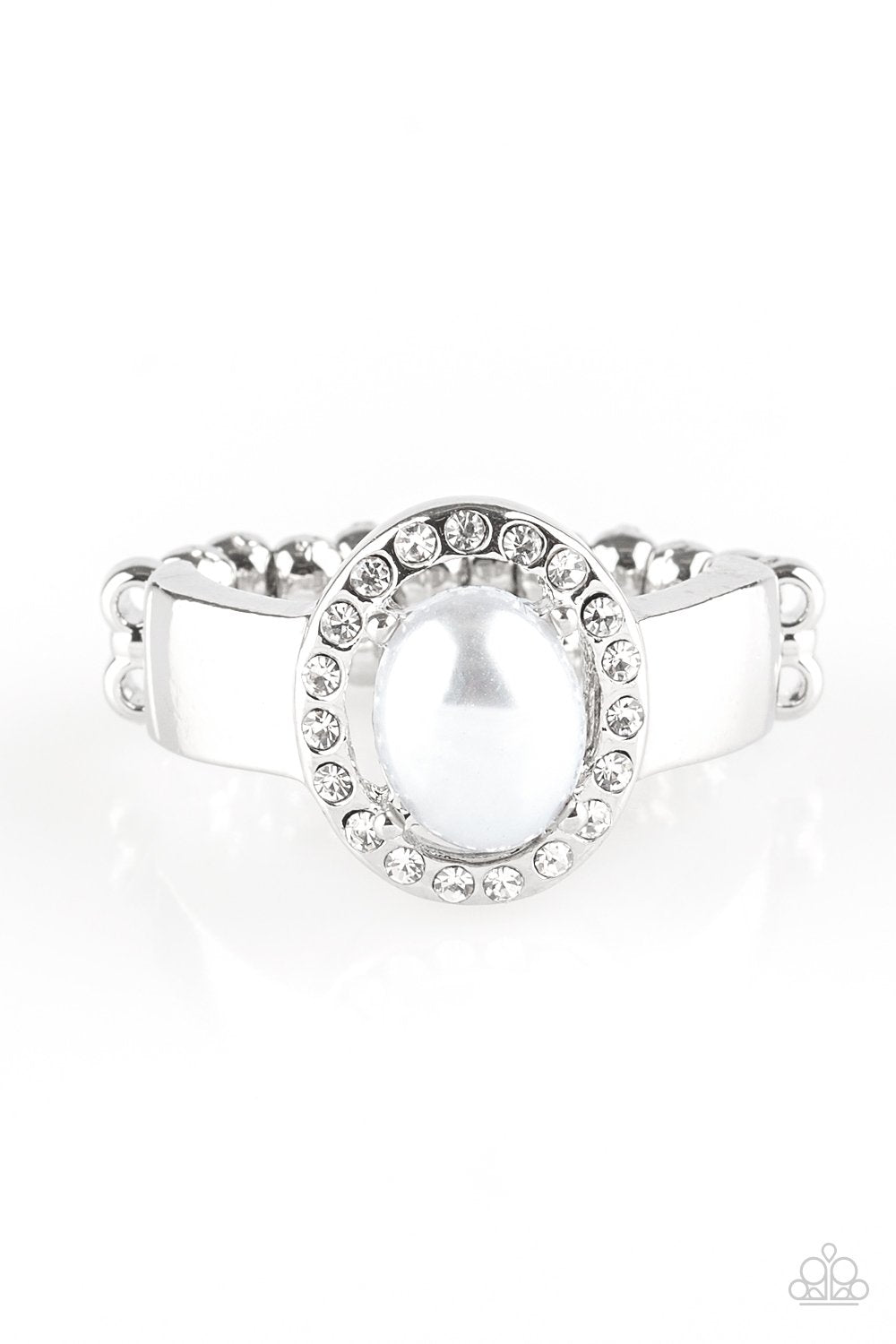 Anillo Paparazzi ~ Upper Uptown - Plata