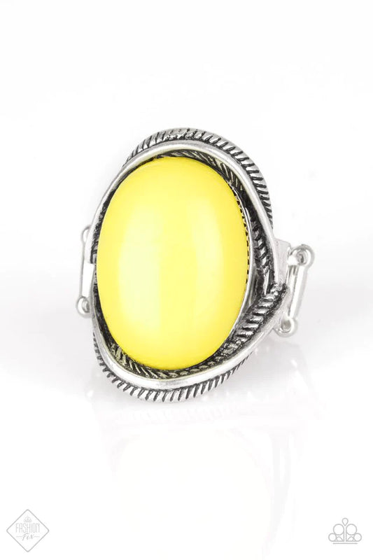 Paparazzi Ring ~ Lets Get This Party Poppin - Yellow