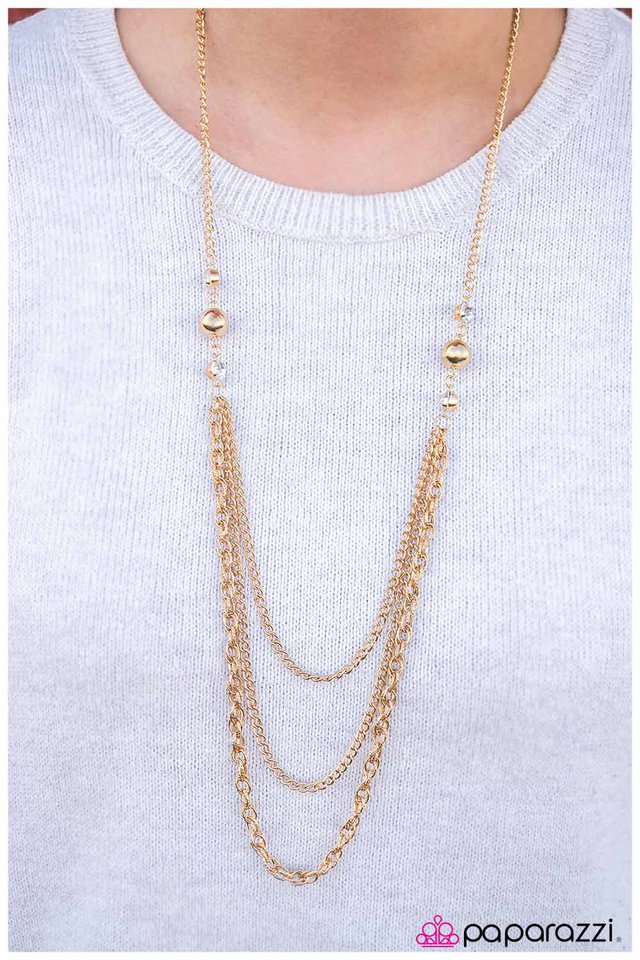 Collar Paparazzi ~ Cuida tu tono - Dorado