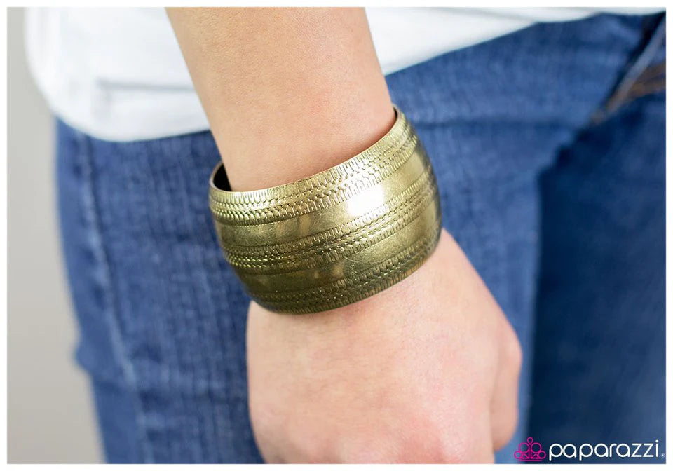 Paparazzi Bracelet ~ Call Me! - Brass