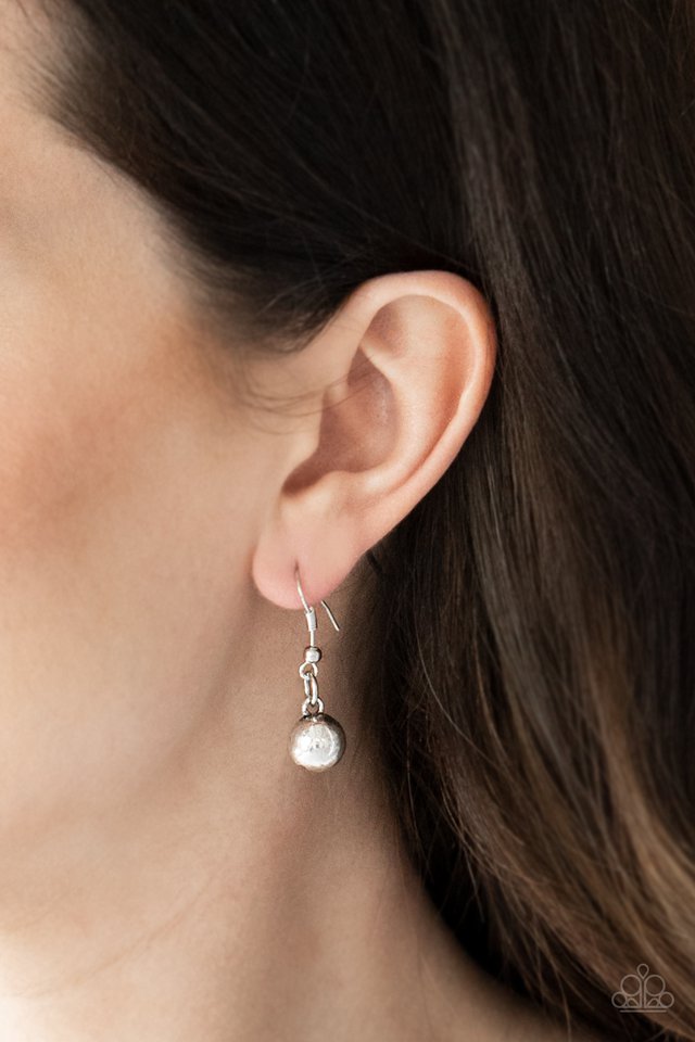 Lost SOL - Red - Paparazzi Necklace Image