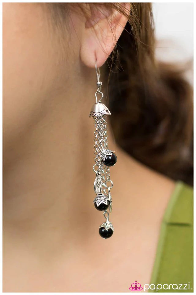 Paparazzi Earring ~ Falling From Grace - Black