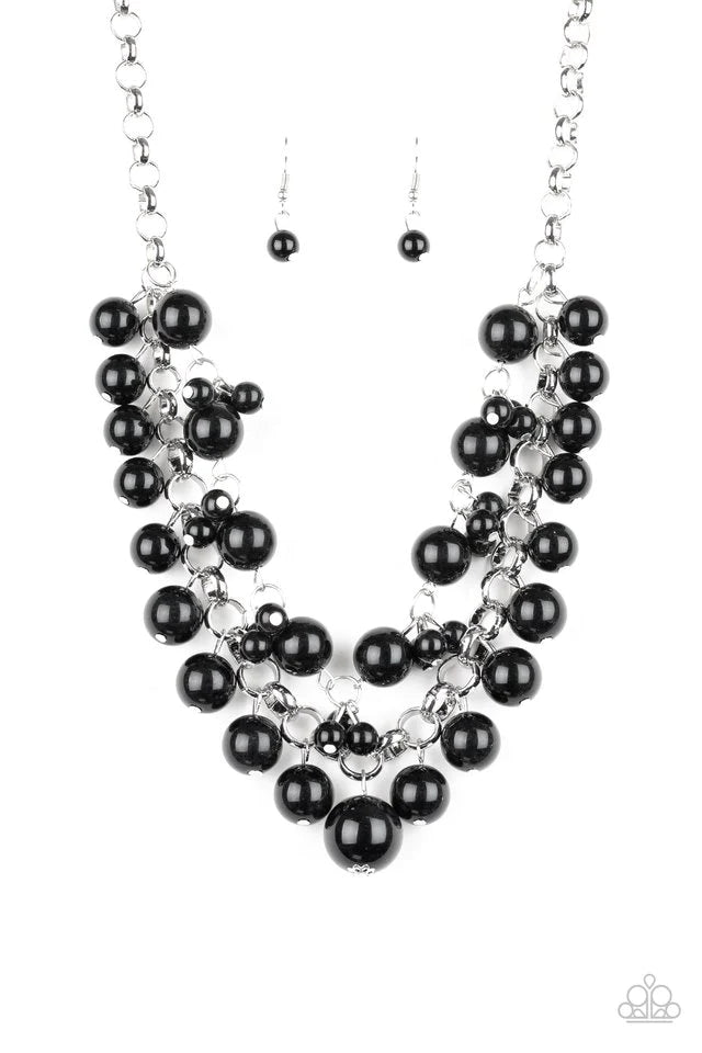 Collar Paparazzi ~ Servicio BALLROOM - Negro