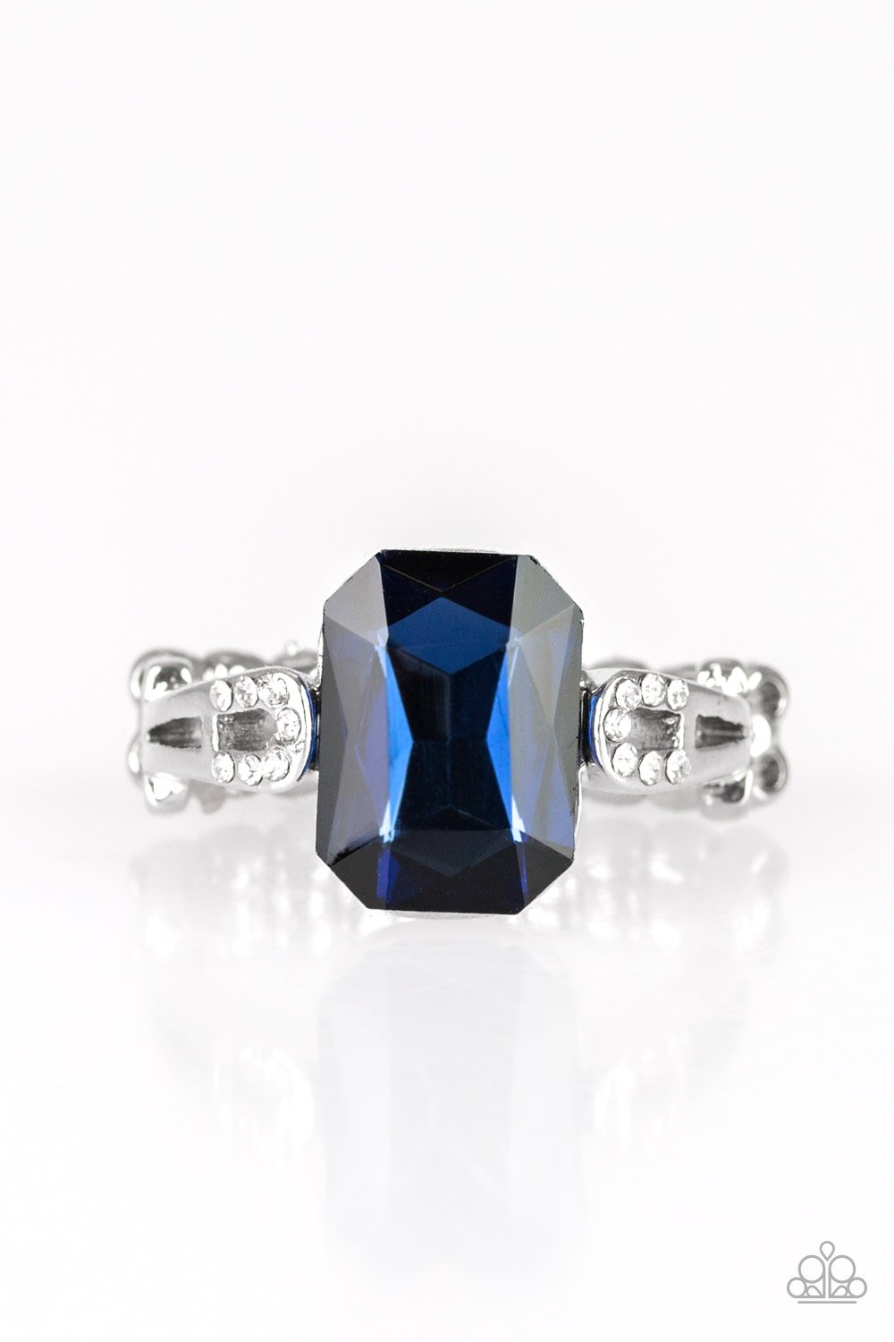 Paparazzi Ring ~ Feast Your Eyes - Blue