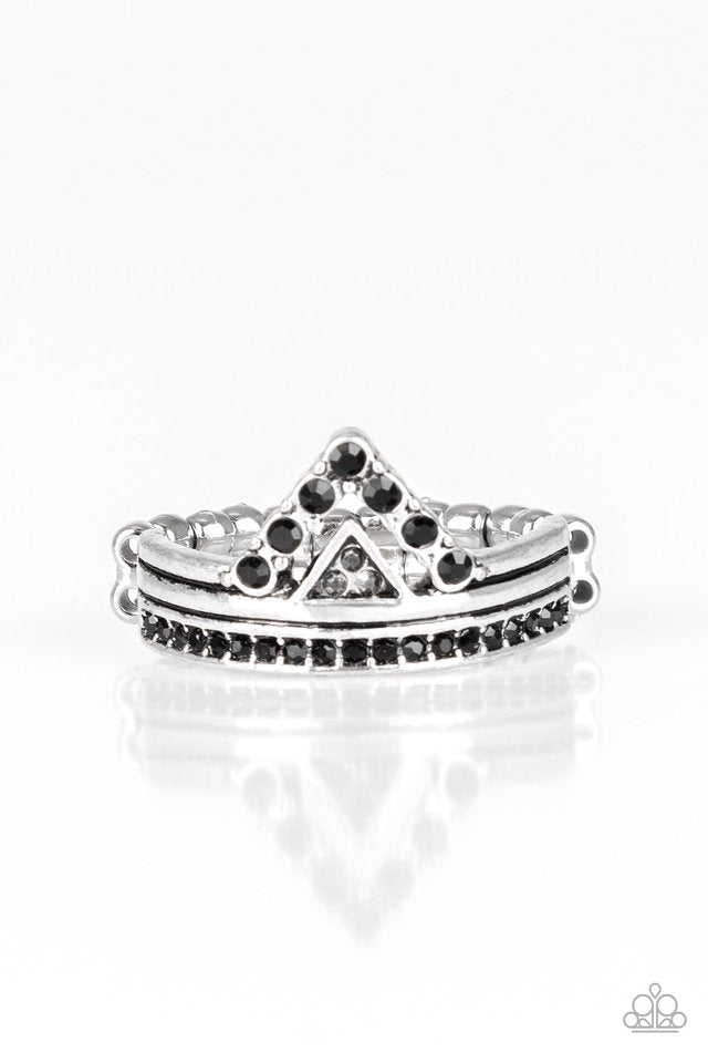 Base Over Apex - Black - Paparazzi Ring Image