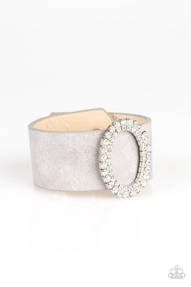 Pulsera Paparazzi ~ Center Stage Starlet - Plata