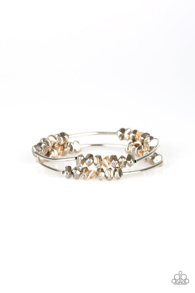 Pulsera Paparazzi ~ Consigue el brillo en la carretera - Marrón