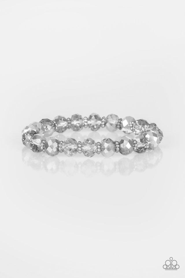 Pulsera Paparazzi ~ Candelabros de cristal - Plata
