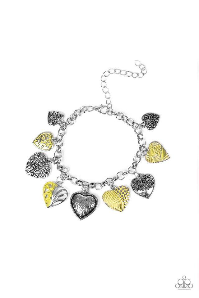 Pulsera Paparazzi ~ Corazones de jardín - Amarillo