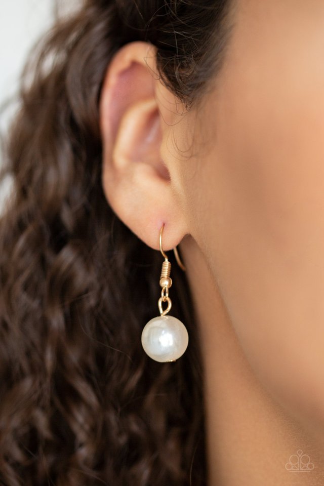 Empire State Empress - Gold - Paparazzi Necklace Image