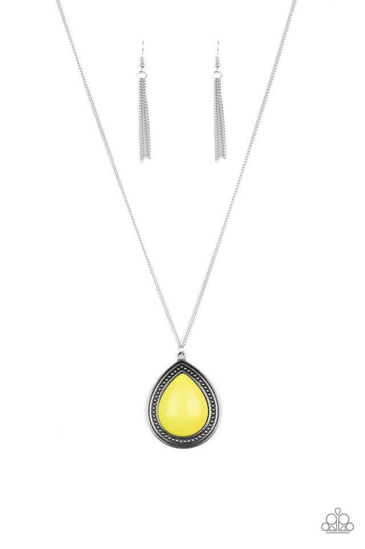 Paparazzi Necklace ~ Chroma Courageous - Yellow