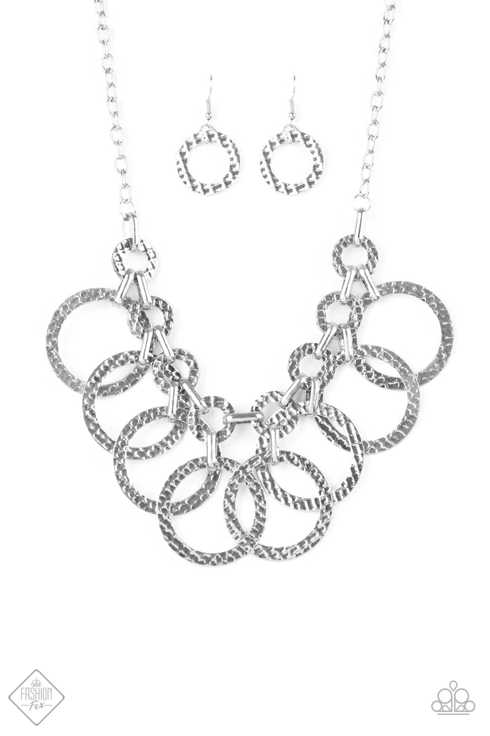 Paparazzi Necklace ~ Jammin Jungle - Silver